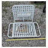 Vtg Farmhouse style metal washstand