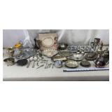 Vtg silver-plated Salt & Pepper Shakers, serving