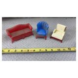 Renwal plastic dollhouse furniture pieces