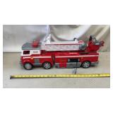 Paw Patrol Ultimate Rescue Fire Truck by Spin