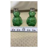 Spicy Bear salt and pepper shakers made of green