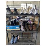 Nike Size 8.5 Cleats, sz 7 Sneakers, Kids size 13