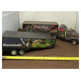 Golden Eagle Express Metal Tractor & Trailer with