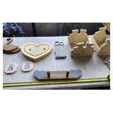 Wood Signs and Baskets.