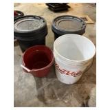 Mop Bucket, Three Buckets Two with Lids