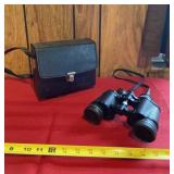 Bushnell 7 x 35 Binoculars with Case