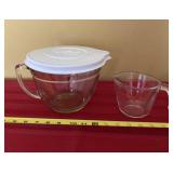 Pyrex and The Pampered Chef Glass Measuring Cups