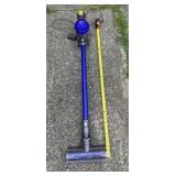 Dyson Sweeper with Battery, Charger and