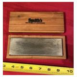 Smithï¿½s Sharpening Stone with Wood Case