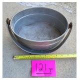 Vintage Galvanized Pail 10.5' long x 6.5' wide x