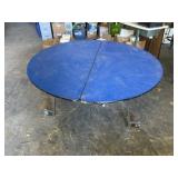 5 ft x 5 ft Circle Table with Wheels