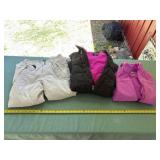 Size L Youth Snowboarding Pants and Northface