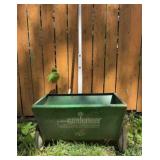 Gardener Special Lawn Spreader