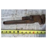 Trimont 12inch pipe wrench