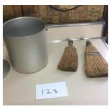 ALUMINUM POT, 2 WHISK BROOMS
