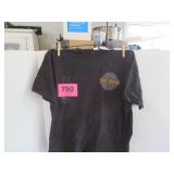 Mens Harley Davidson Size L Shirt (Has One Spot)