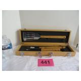 New Insperity Bbq Tool Set In Wooden Box