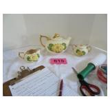 1940 Hull Art Pottery Water Lily Tea Pot And Sugar