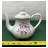 Arthur Woods & Sons Teapot