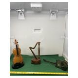Wind up Music Playing Guitar & More