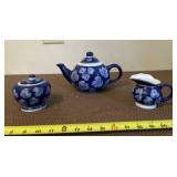DesignPac Tea Set in Cobalt Blue