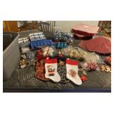 Tote with Lid and Christmas Tree Skirts,