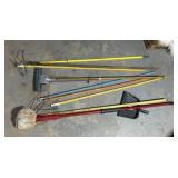 Mop Handles with Dust Pan