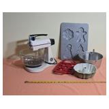Sunbeam Mixer, Bungee Pan,Cookie Cutter and More