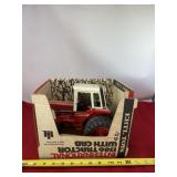 Ertl Brand International 1586 Tractor with Cab