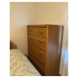 5 Drawer 1980ï¿½s Matching Dresser to Headboard and