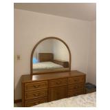 1980ï¿½s Dresser and Mirror. Middle Handle Broken.