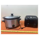 Slow Cooker with Toaster