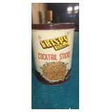 1950s Advertising 10 Crispy Deluxe Cocktail