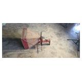 Work Saver 12 Volt Dry Fertilizer Applicator
