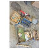 Suction Oil Gun Barn Hinges Funnel