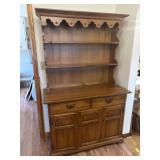 44.5x19x70.5Colonial American hutch