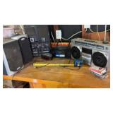 Sound Design Home Stereo, Magnavox Ghetto