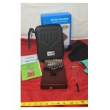 Gecko Kalimba 17 Key Kalimba with Case and Box