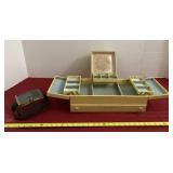 Bracelet Display and Jewelry Boxes
