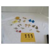 Vtg Earrings