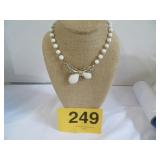 Beaded Chocker Blue Rhinestones