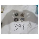 Vtg Unmarked Brootches