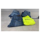 Womanï¿½s Jeans and 3X? Tshirt