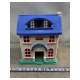 Fisher Price Dolls house