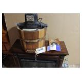 RWC ICE CREAM FREEZER, ELECTRIC, STARTS