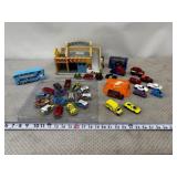 Melissa & Doug Service Station Parking Garage