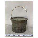 Vtg galvanized steel minnow bucket