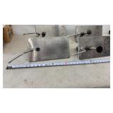 4-Stainless steel condiment dispenser pump lid