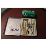 MAKING MEMORIES CRAFT TOO KIT W/HAMMER