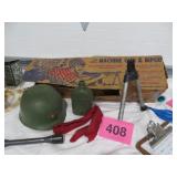 Us Marine Combat Outfit (Some Pieces Missing)